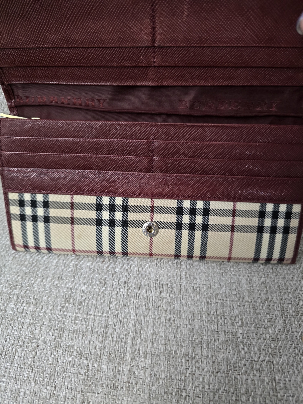 EUC Burberry Vintage Nova Check Continental Long Wallet Burgundy Leather - Picture 8 of 12